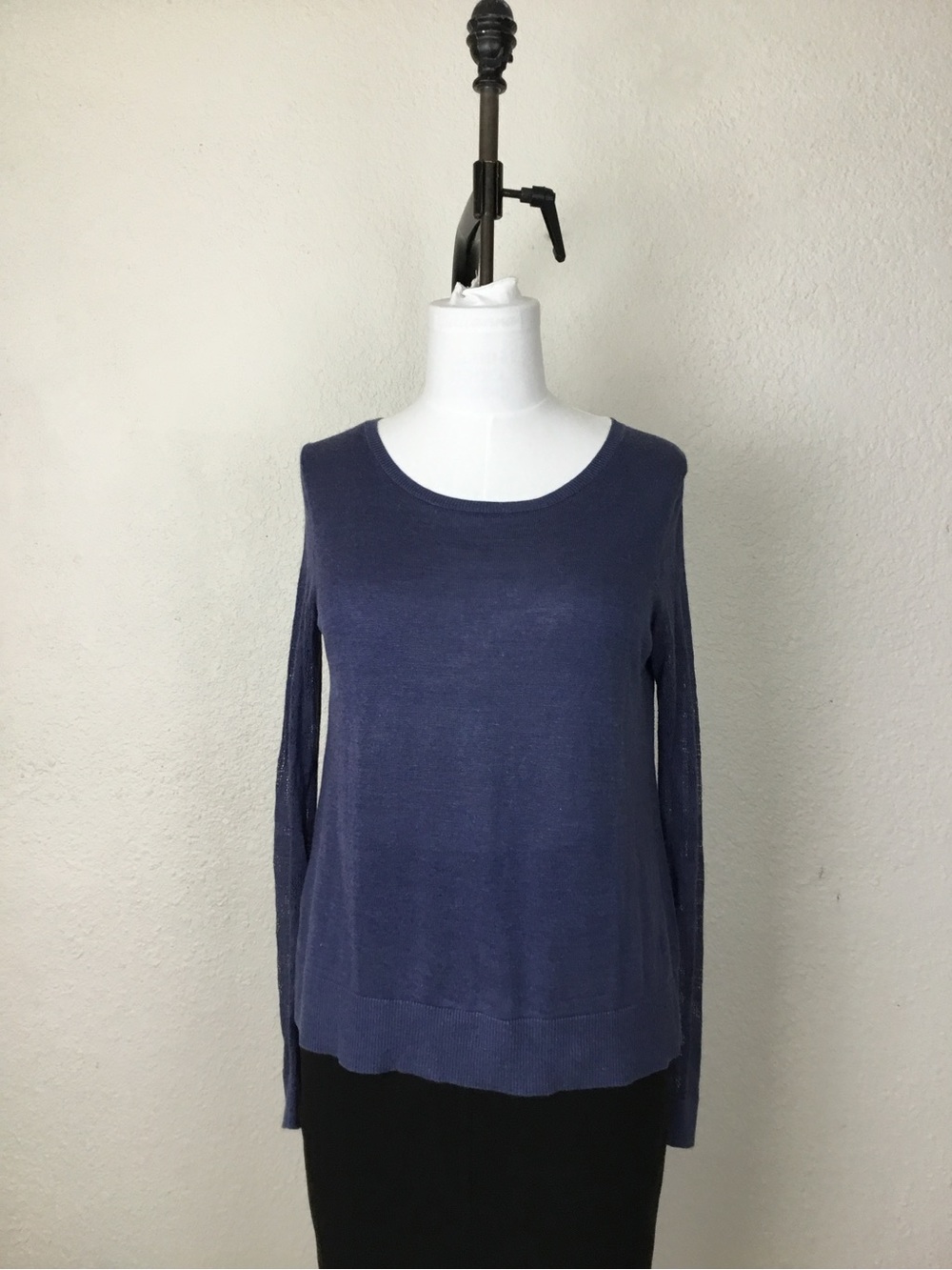 Lightweight Crewneck Sweater in Periwinkle Blue Ann Taylor Loft Womens Sweater S